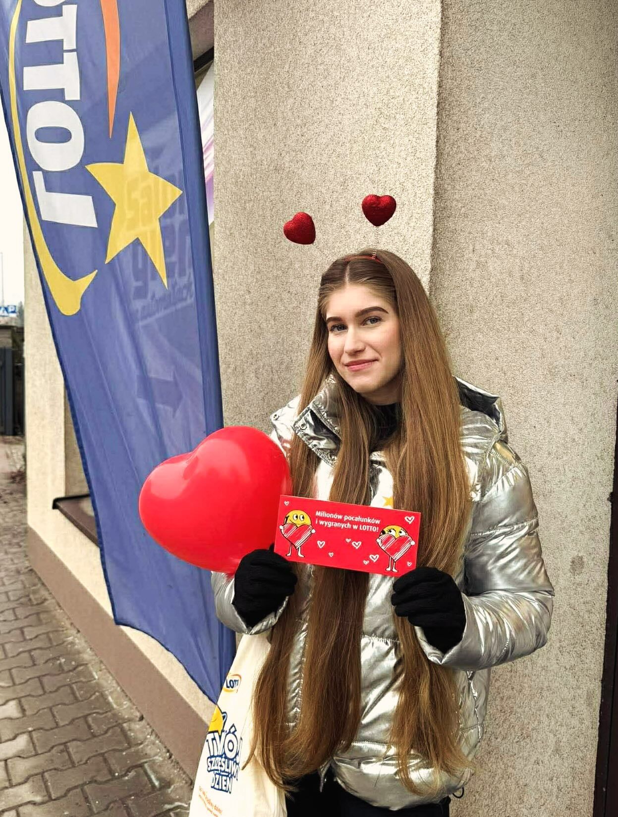Walentynkowa akcja promocyjna hostess InPlus dla Lotto