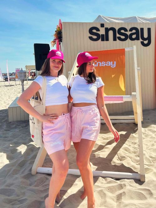 Hostessy InPlus po raz kolejny w nadmorskich strefach Sinsay
