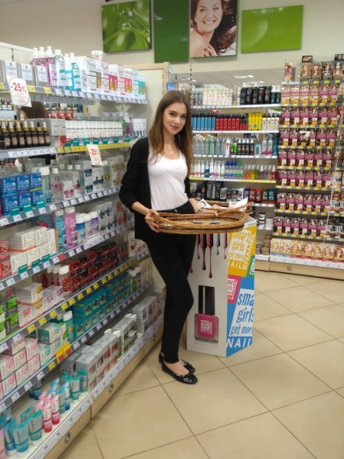 Dermokonsultantki InPlus podczas promocji marki Bielenda